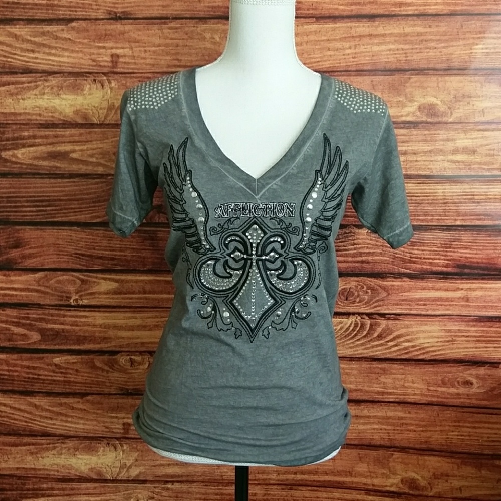 Affliction top